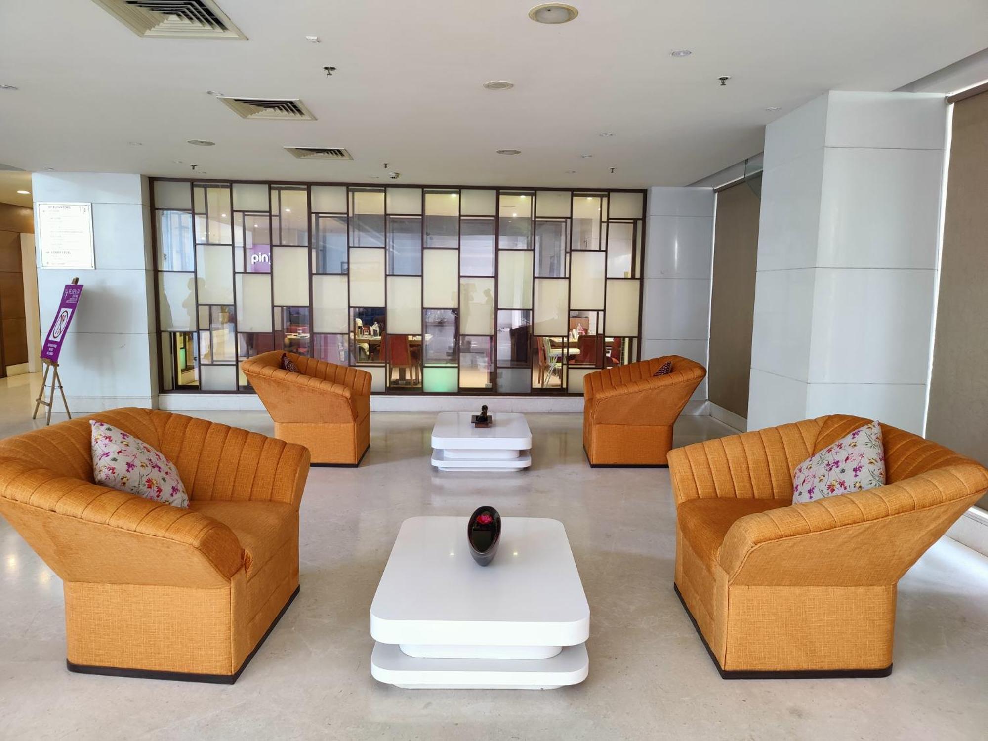 Regenta Central Grand Exotica Pimpri-Chinchwad Εξωτερικό φωτογραφία